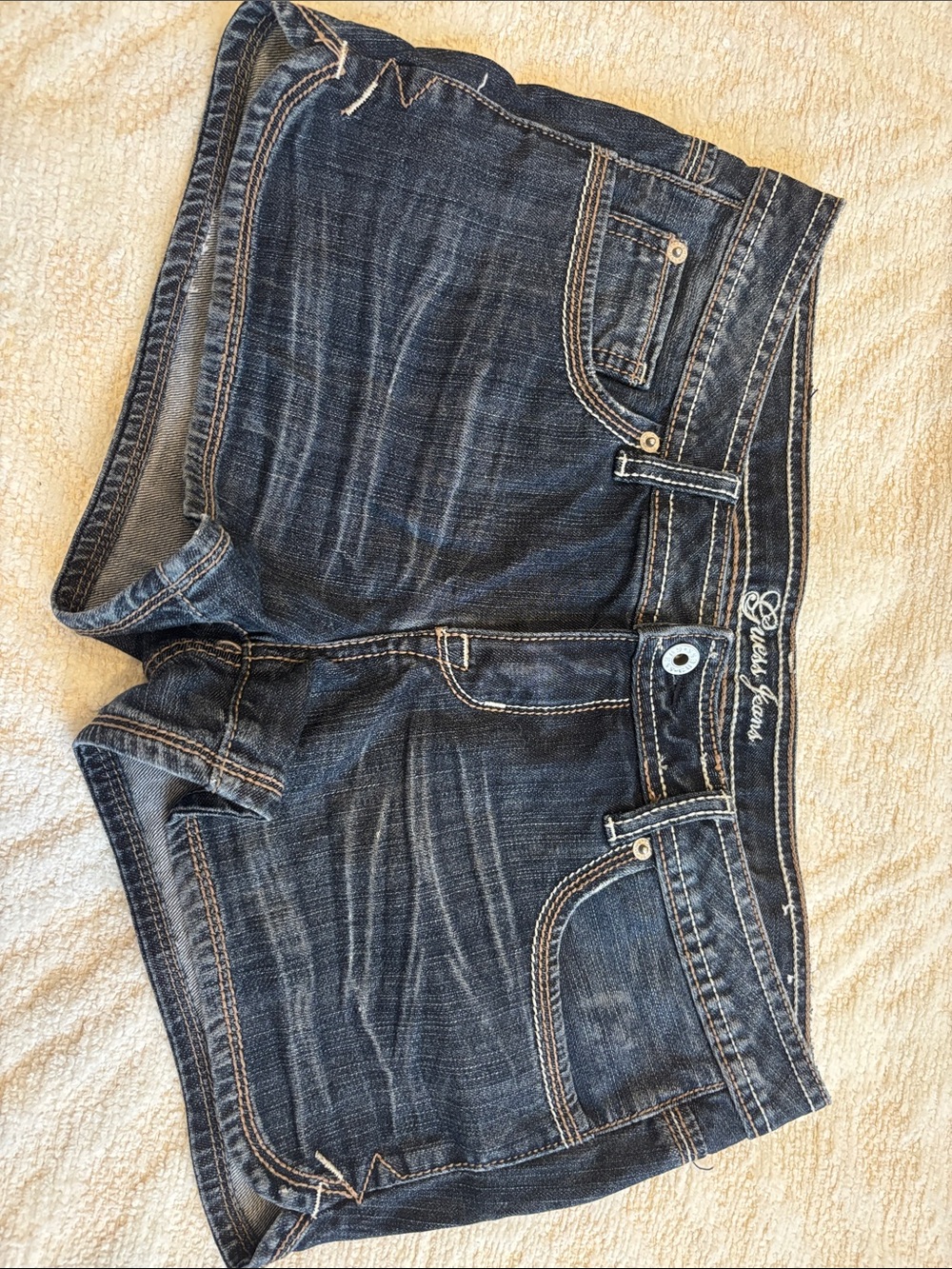 Guess mid rise denim shorts